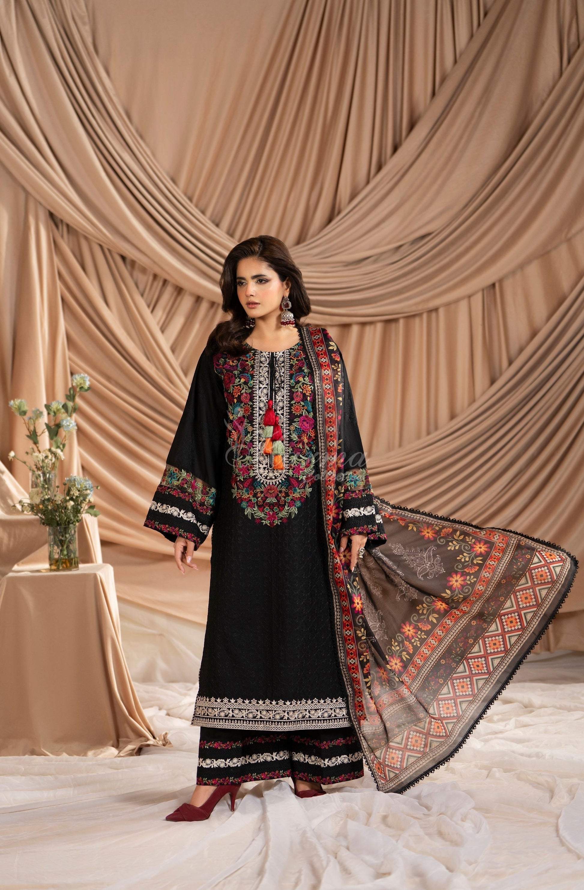 DEEP BLACK - Full outfit with dupatta
