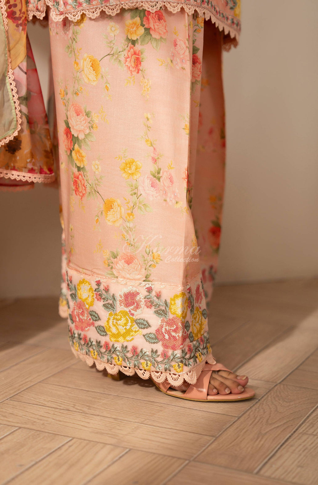 Apricot - Gul-Mahar by Karma view 6