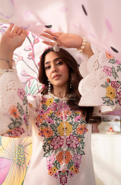 Spring Bloom - Gul-Mahar by Karma view 3