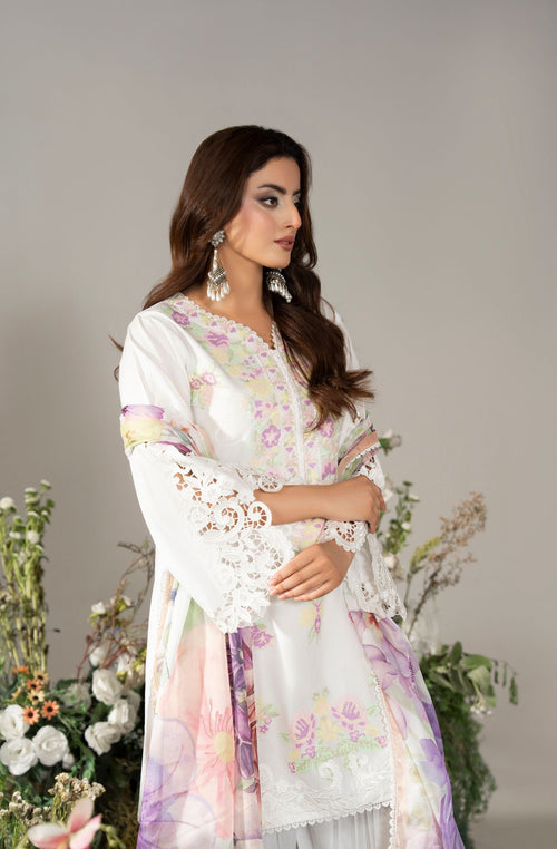 PINK WHITE - Full length front view