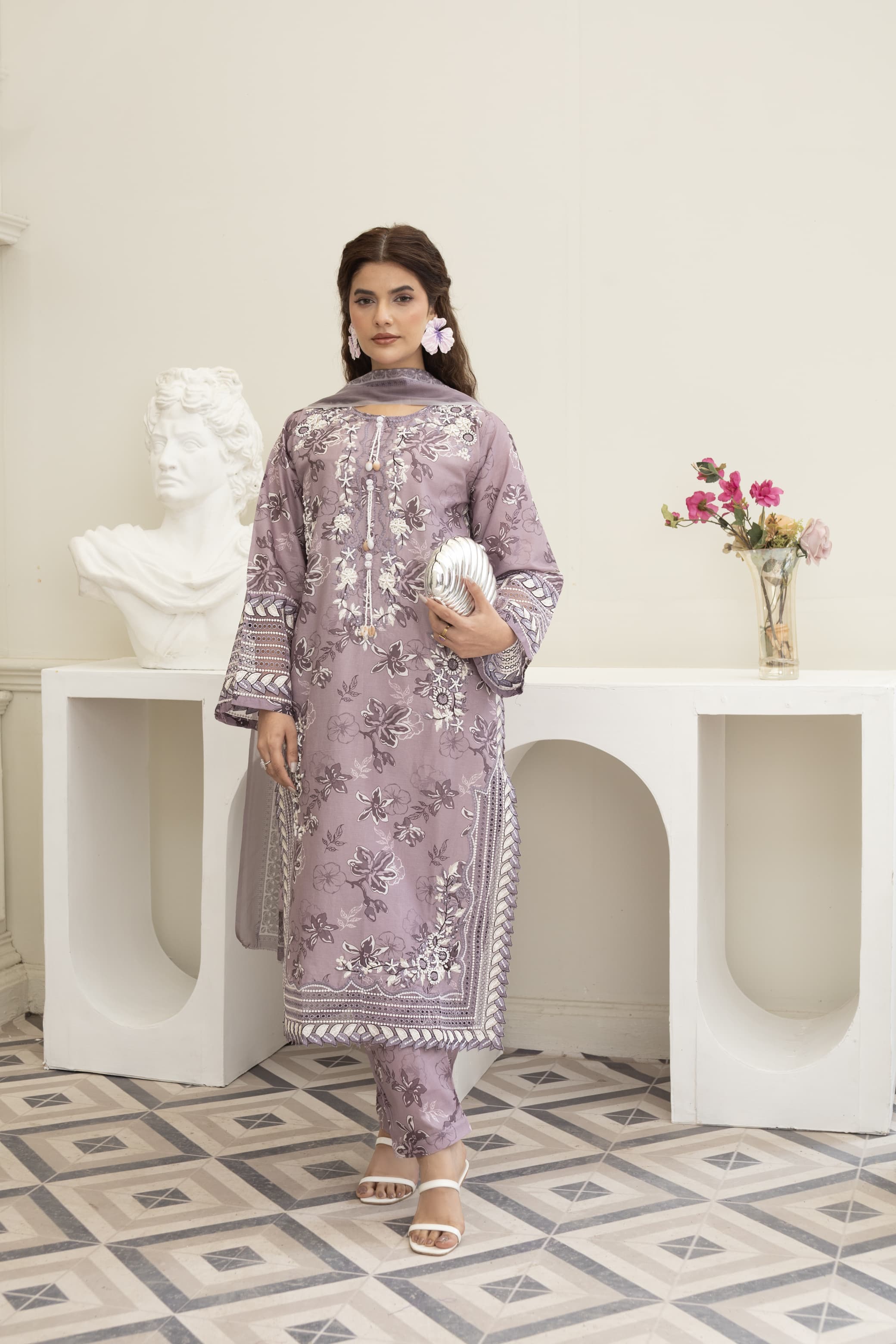 3 Piece Embroidered Cotton - Mauve