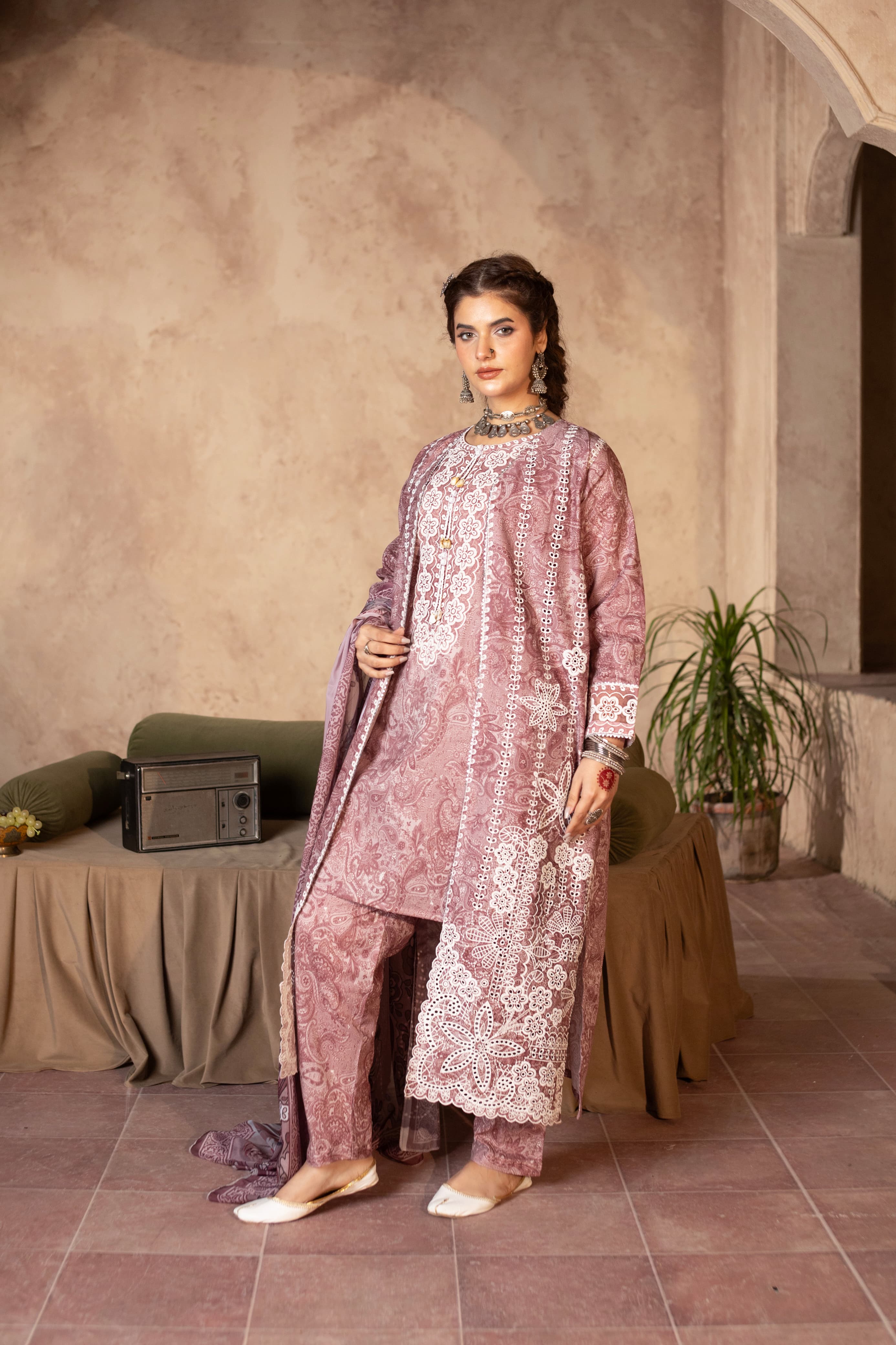 3 Piece Embroidered Cotton - Dusty Pink