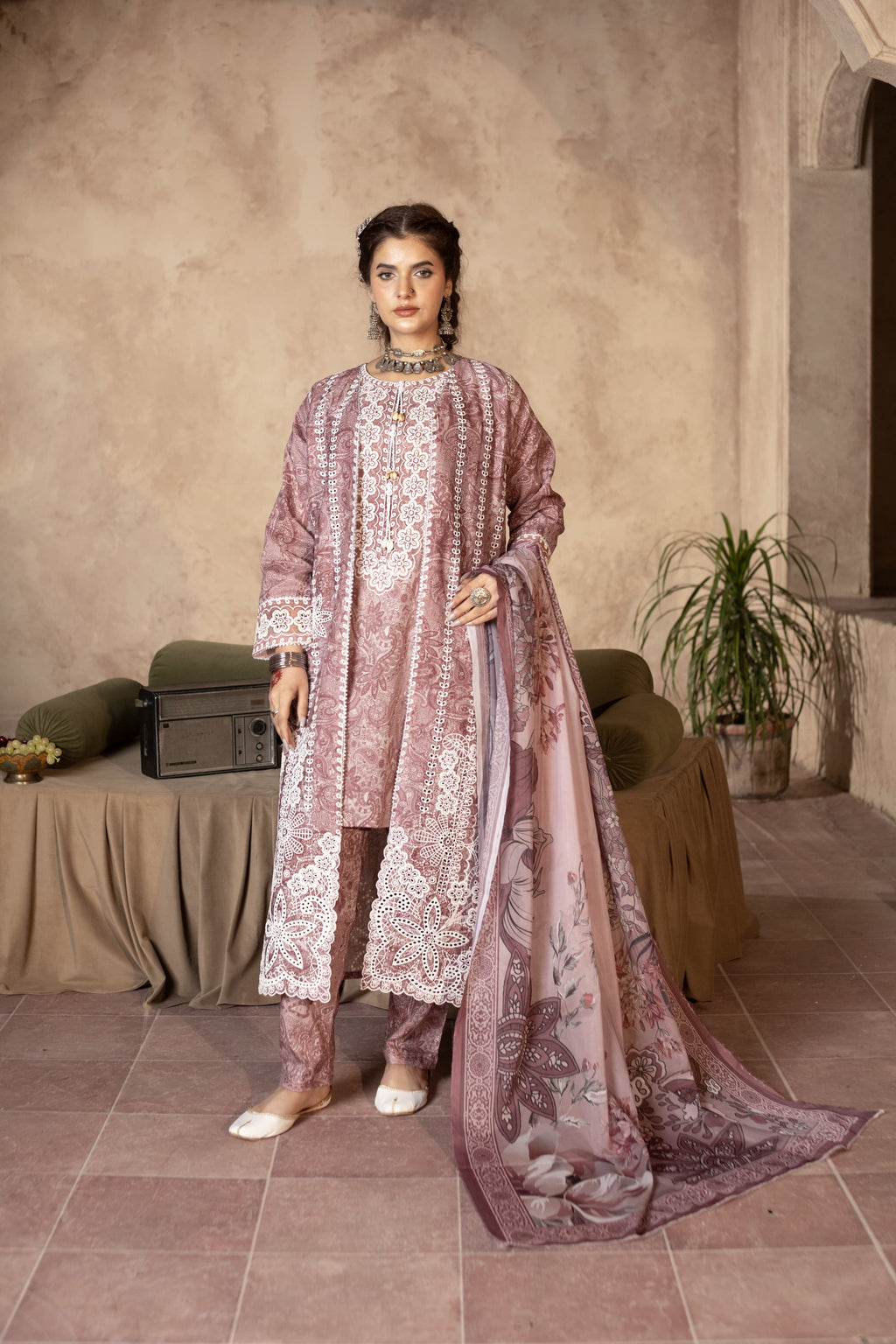 3 Piece Embroidered Cotton - Dusty Pink