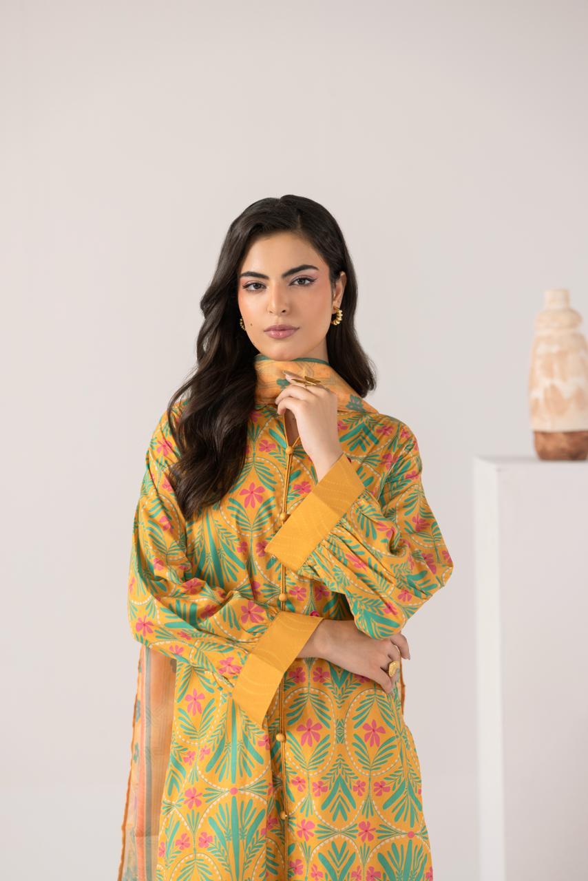 Zeenat PRET Mustard Yellow - Close up with dupatta draped